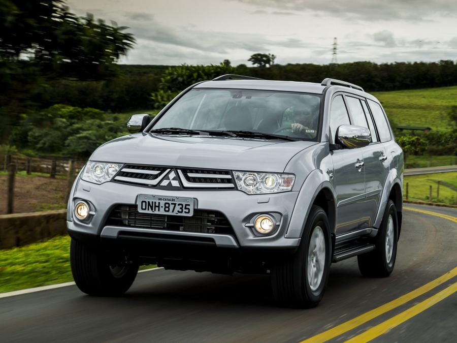  Mitsubishi Pajero Dakar 2014 года  (фото 8 из 18)